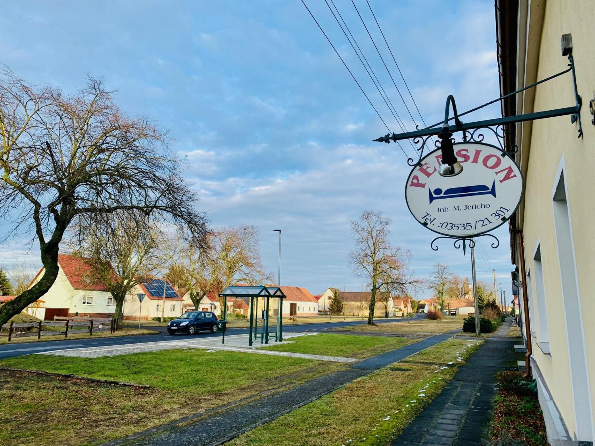 Top-Moderne Ferienwohnung Und Apartments Auf Frueherem Wunderschoenen Bauernhof Im Elbe-Elster-Kreis In Brandenburg Bei Herzberg-Elster, Schoenewalde, Holzdorf Esterno foto