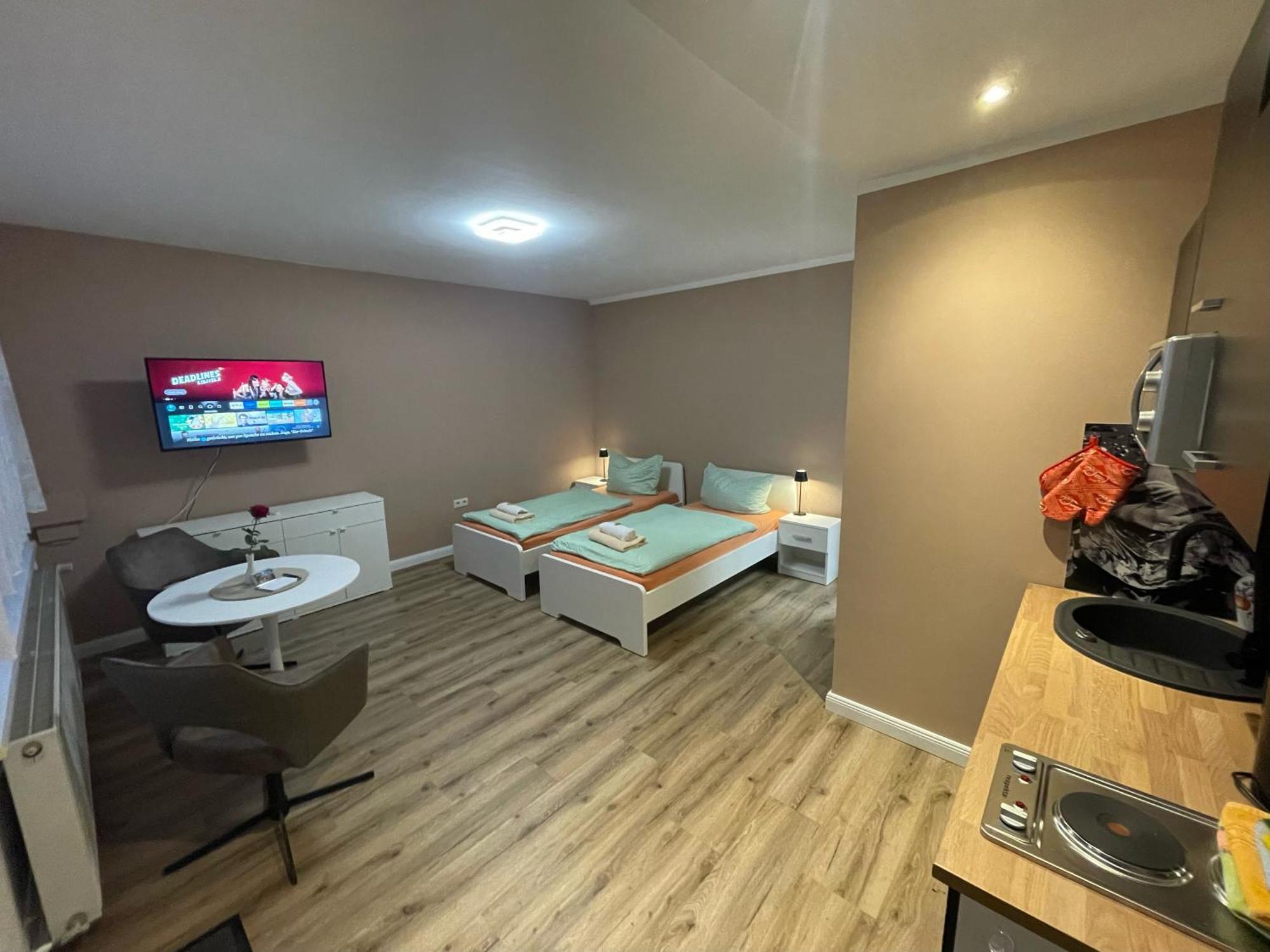 Top-Moderne Ferienwohnung Und Apartments Auf Frueherem Wunderschoenen Bauernhof Im Elbe-Elster-Kreis In Brandenburg Bei Herzberg-Elster, Schoenewalde, Holzdorf Esterno foto